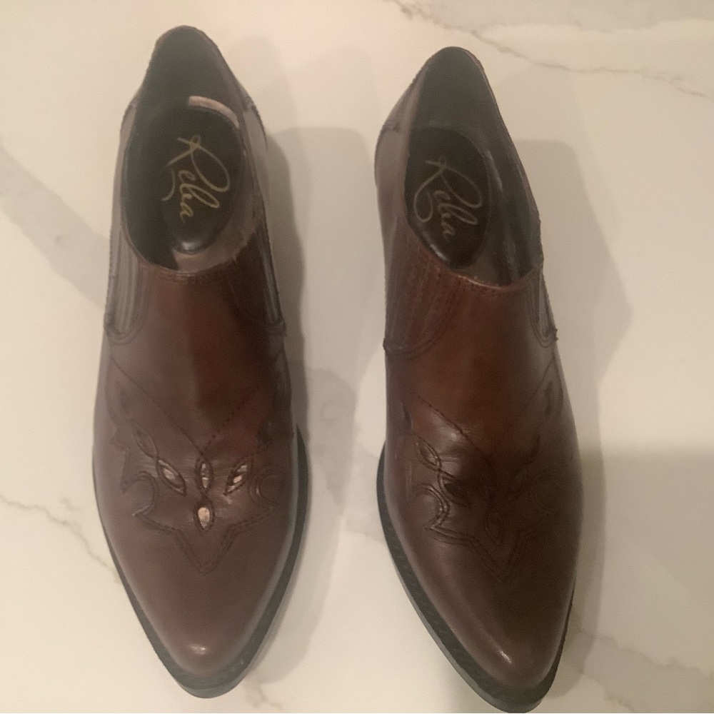 Reba Women’s Brown Leather Booties Cutout Detail 6.5M